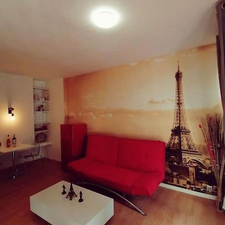 Studio Paris Lägenhet Estepona Exteriör bild